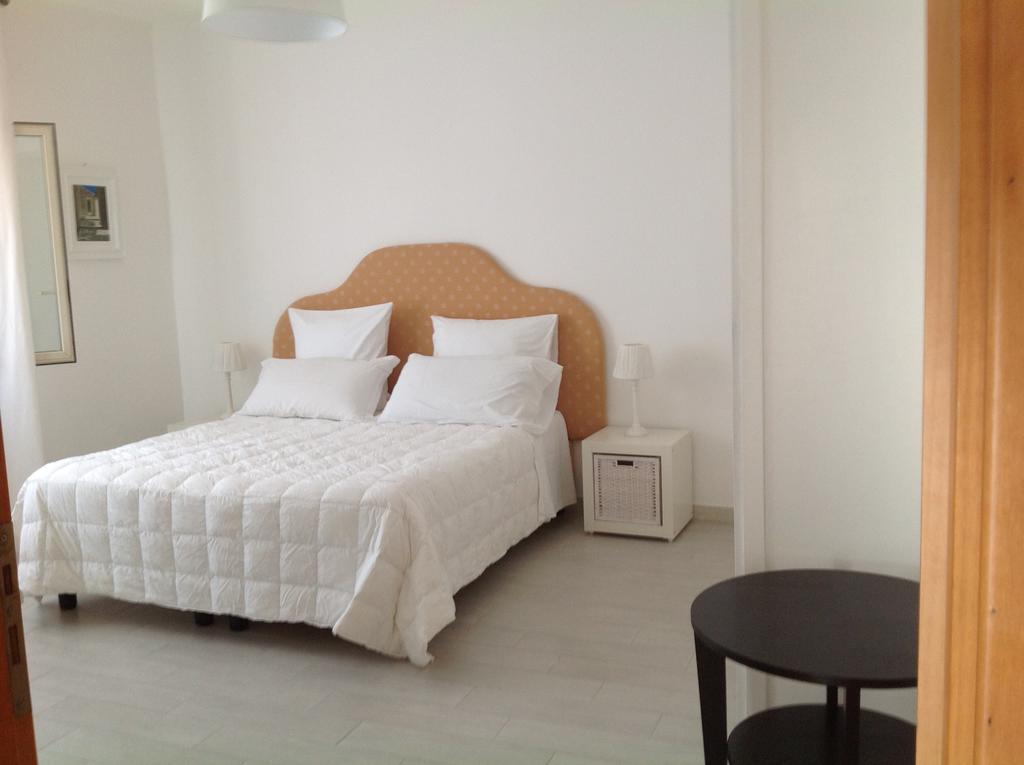 Ferienwohnung Attico Al Centro Cefalù Zimmer foto